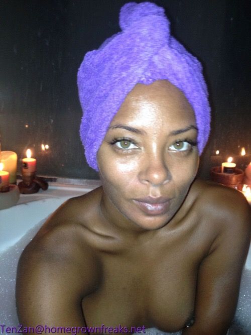 eva-marcille-topless-4 Eva-Marcille-Topless-4