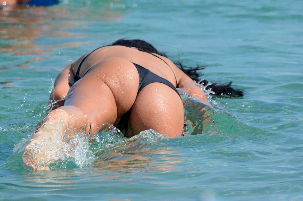 Federica-Nargi-in-Bikini-8