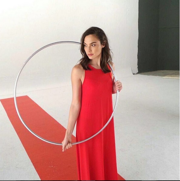 gal-gadot-sexy-2 Gal-Gadot-Sexy-2