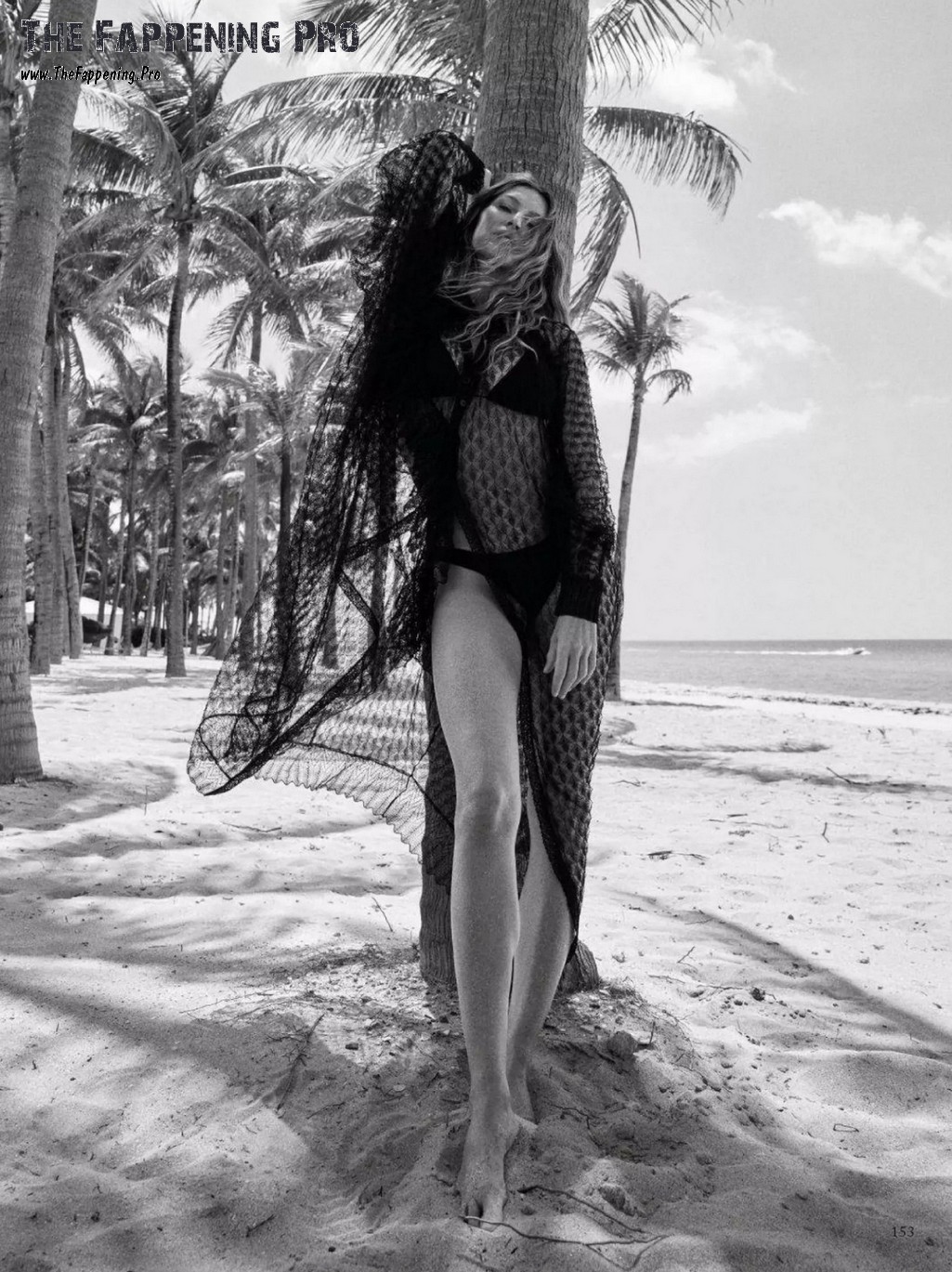 gisele-bundchen-sexy-thefappening-cfd-7 Gisele Bundchen Leggy