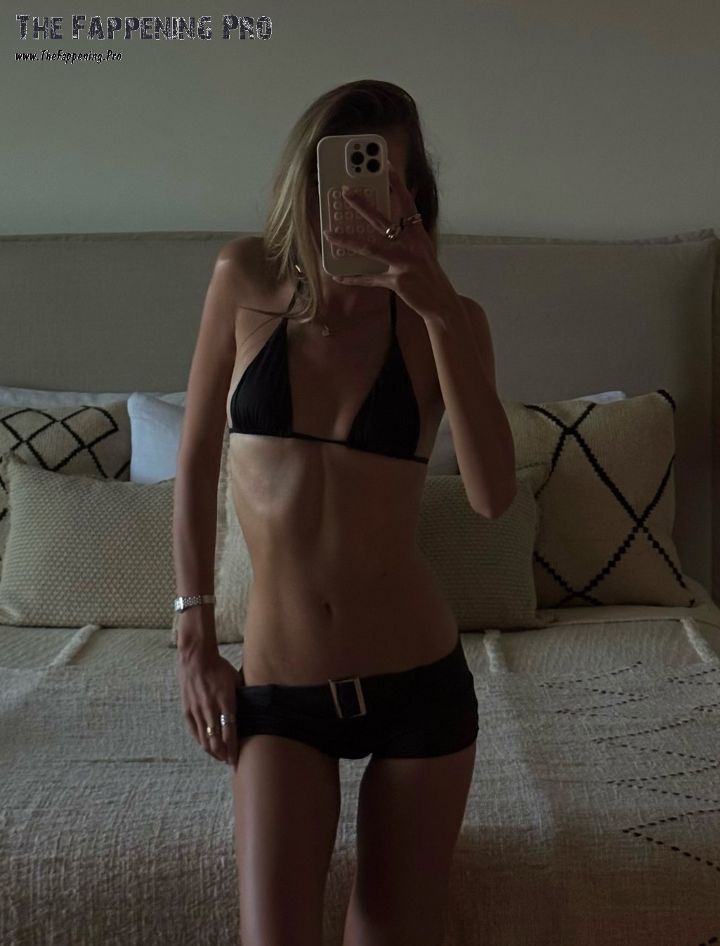 hana-cross-sexy-bikini-thefappening-cfd-2 Hana Cross Sexy In Revealing Bikini