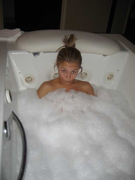 hayden-panettiere-naked-32 Hayden-Panettiere-Naked-32