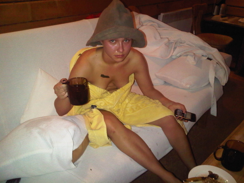 hayden-panettiere-naked-44 Hayden-Panettiere-Naked-44