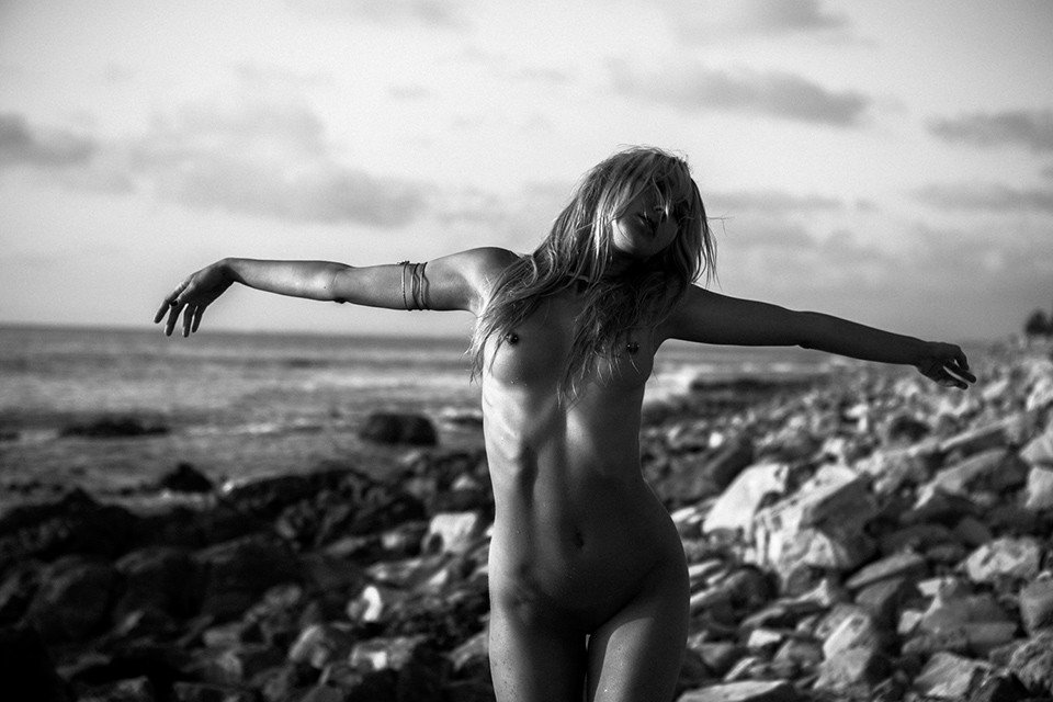 Heather-Carr-Naked-07