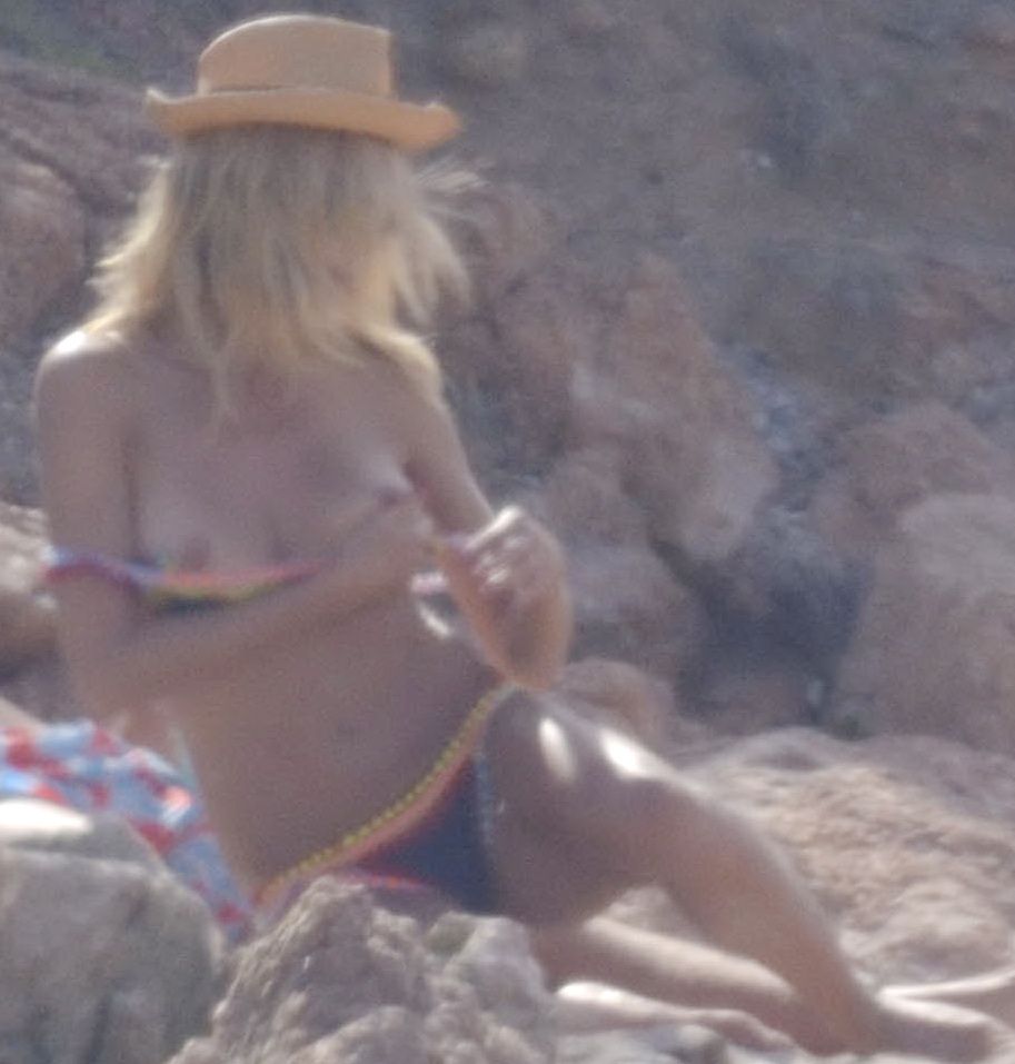 heidi-klum-topless-6 Heidi-Klum-Topless-6