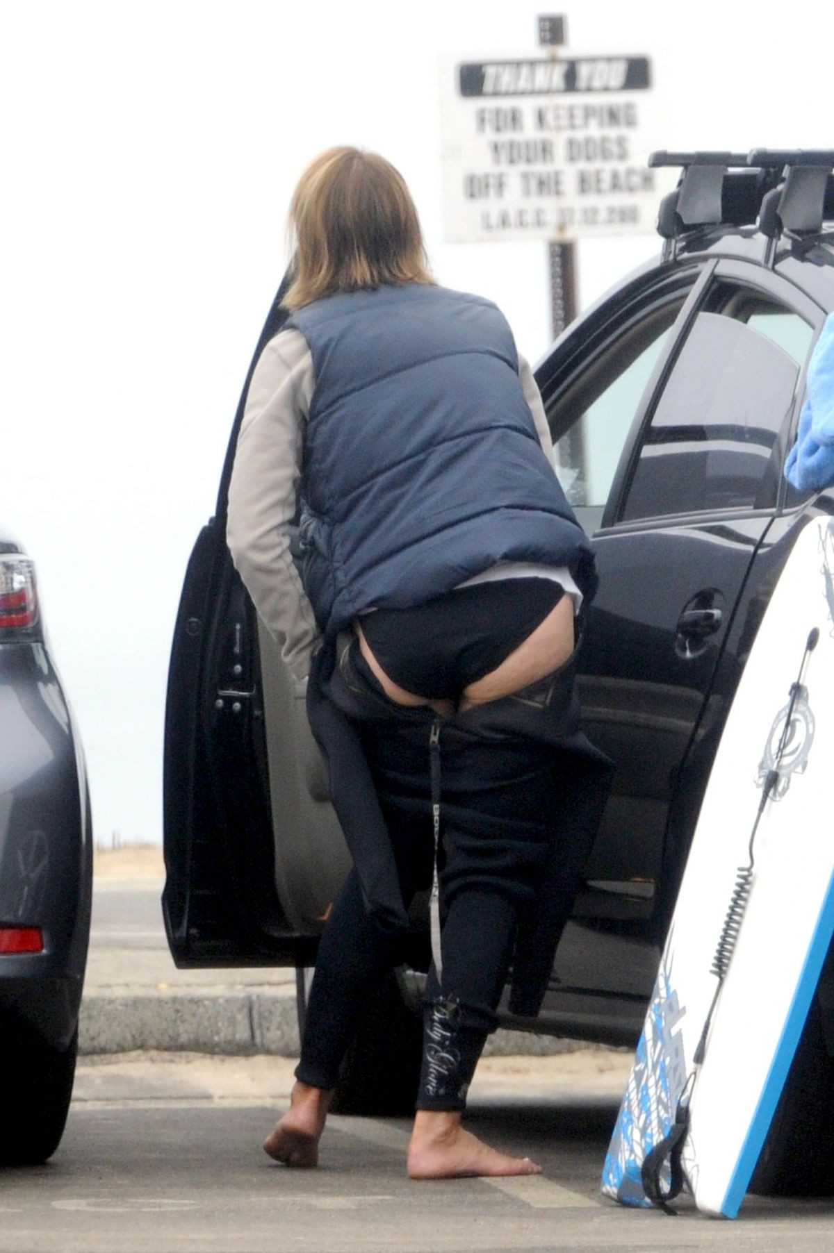helen-hunt-exhibited-naked-ass-public-7 helen hunt exhibited naked ass public 7