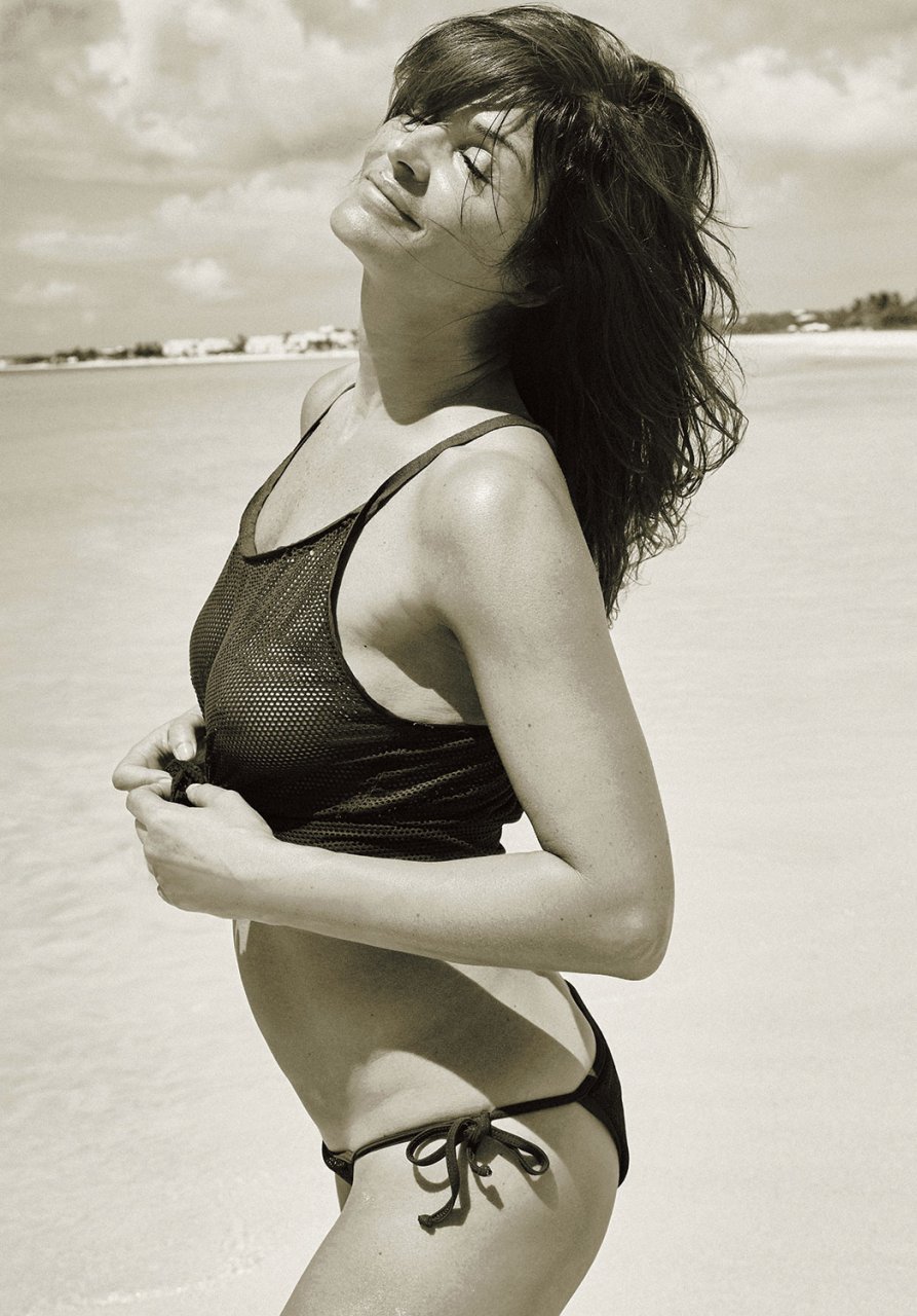 Helena-Christensen-Topless-06