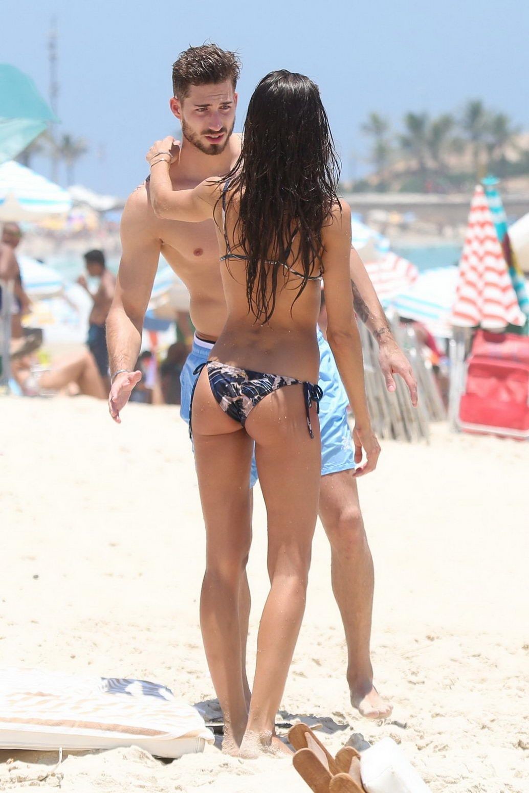 izabel-goulart-topless-3 Izabel-Goulart-Topless-3