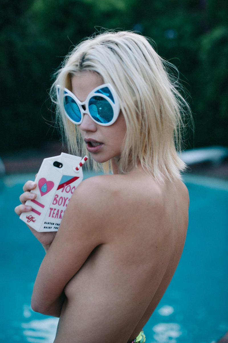 jessica-morrow-topless-6 Jessica-Morrow-Topless-6