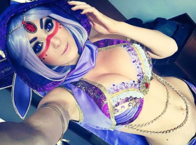 jessica-nigri-sexy-12 Jessica-Nigri-Sexy-12