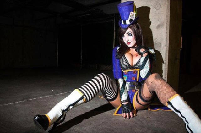 jessica-nigri-sexy-18 Jessica-Nigri-Sexy-18