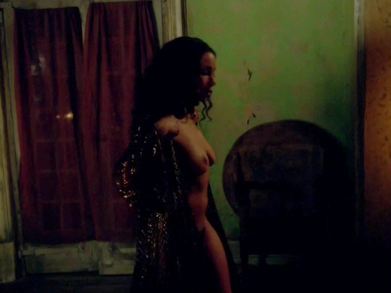 jessica-parker-kennedy-naked-13 Jessica-Parker-Kennedy-Naked-13