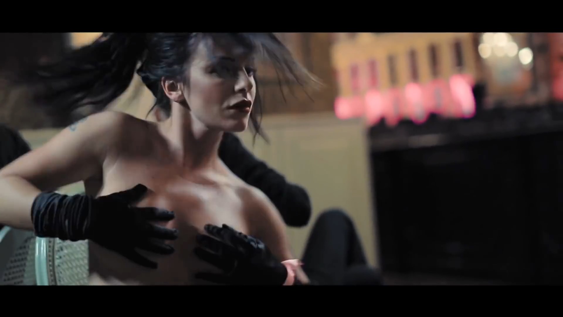 julia-volkova-topless-11 Julia-Volkova-Topless-11