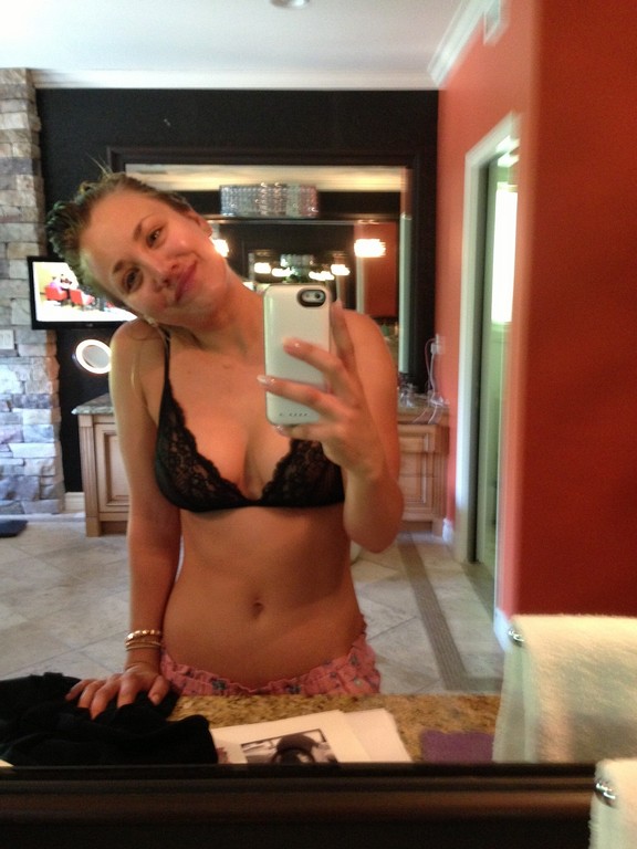 kaley-cuoco-naked-leaked-08 Kaley-Cuoco-Naked-Leaked-08
