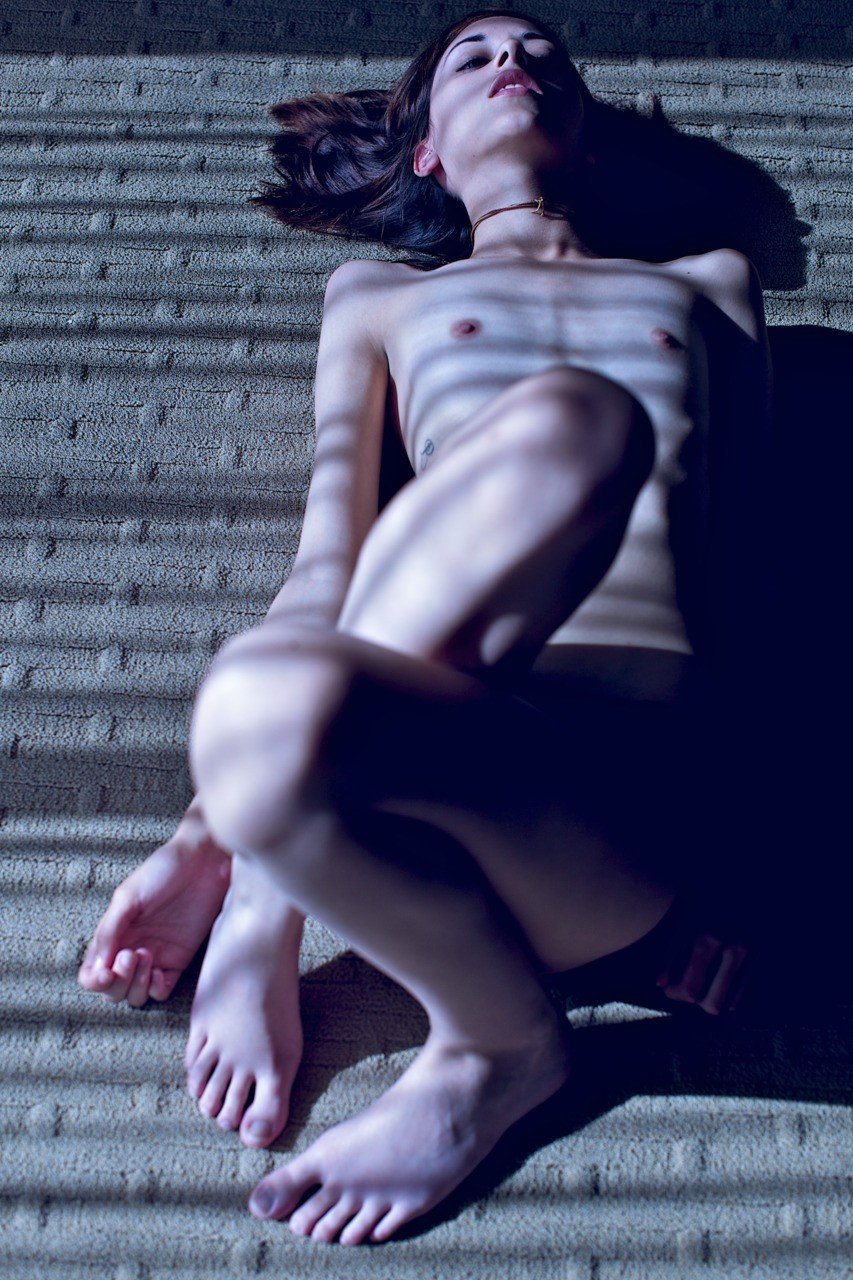 kara-neko-nude-4 Kara-Neko-Nude-4