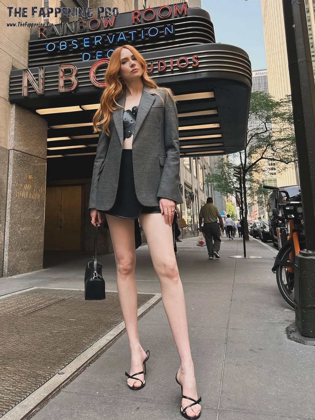 karen-gillan-sexy-thefappening-cfd-3-1 Karen Gillan Leggy