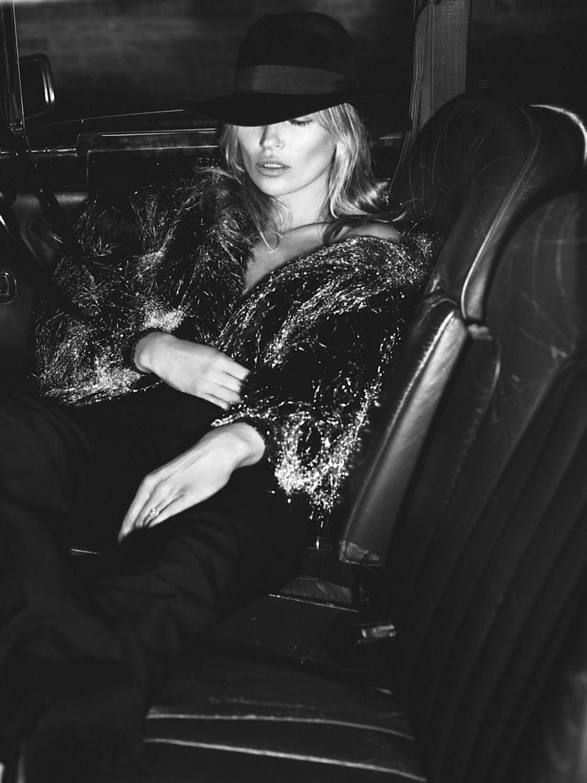 kate-moss-topless-15 Kate-Moss-Topless-15