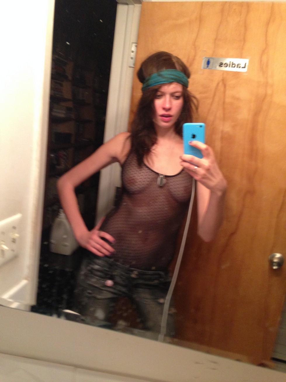 kelsey-vogelzang-nude-22 Kelsey-Vogelzang-Nude-22