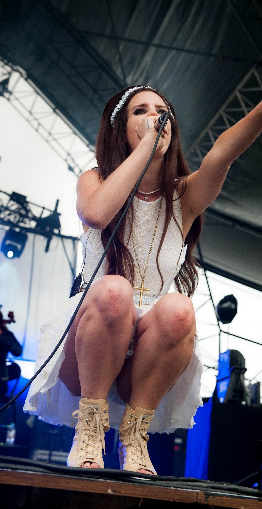 lana-del-rey-nude-7 Lana Del Rey Nude Photo
