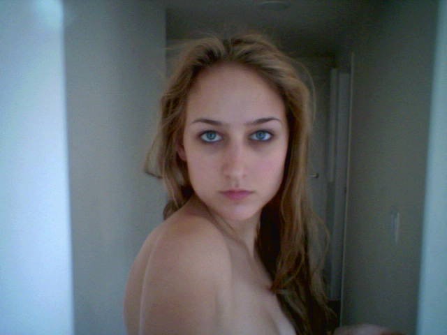 leelee-sobieski-nude-14 Leelee-Sobieski-Nude-14