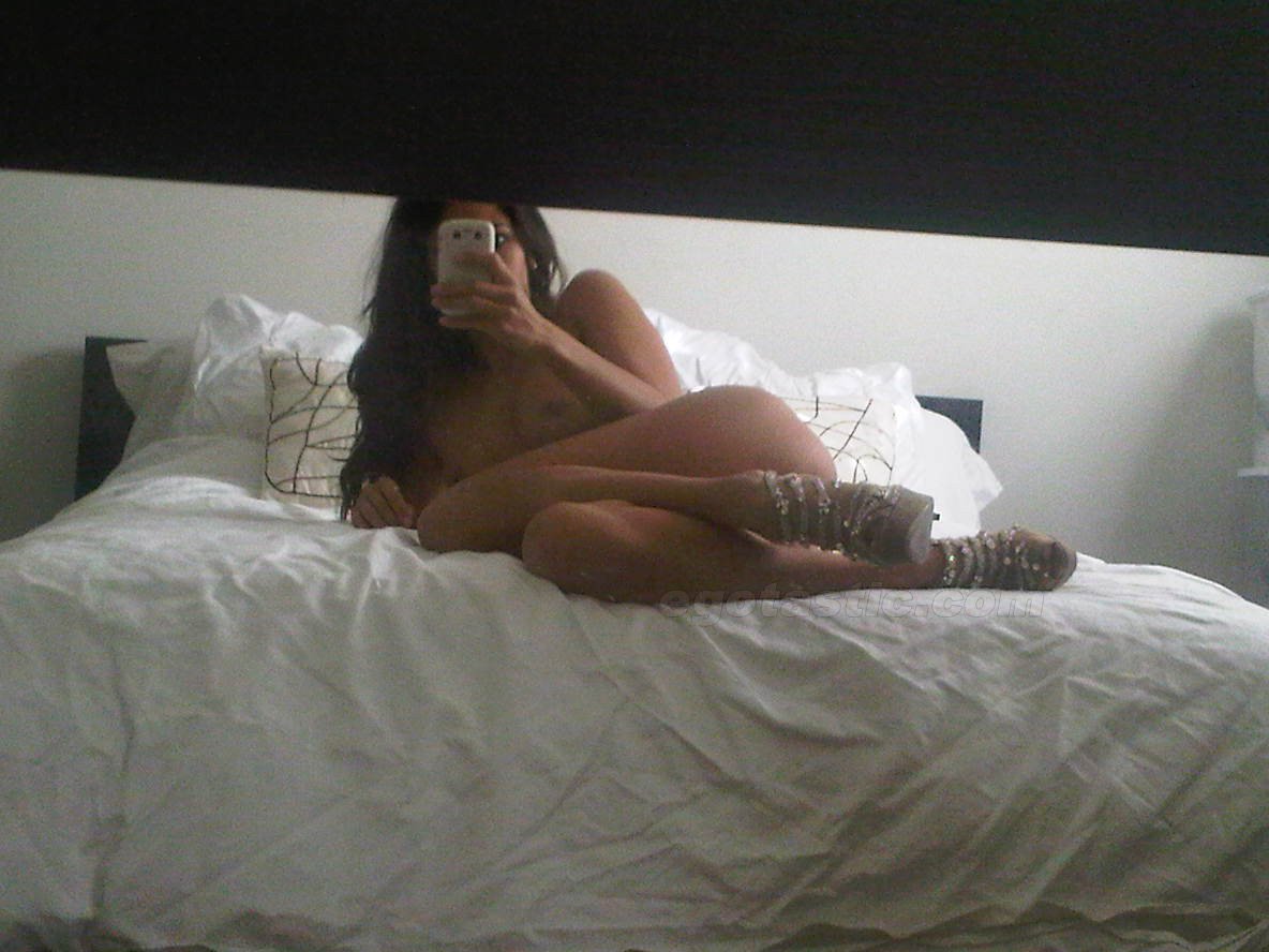 leilani-dowding-naked-08-1 Leilani Dowding Nude Leaked Pic