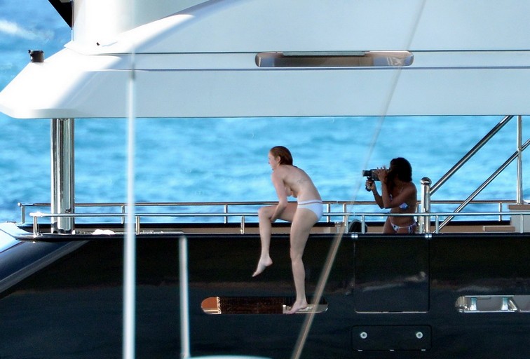 lily-cole-nude-5 Topless Lily Cole Paparazzi