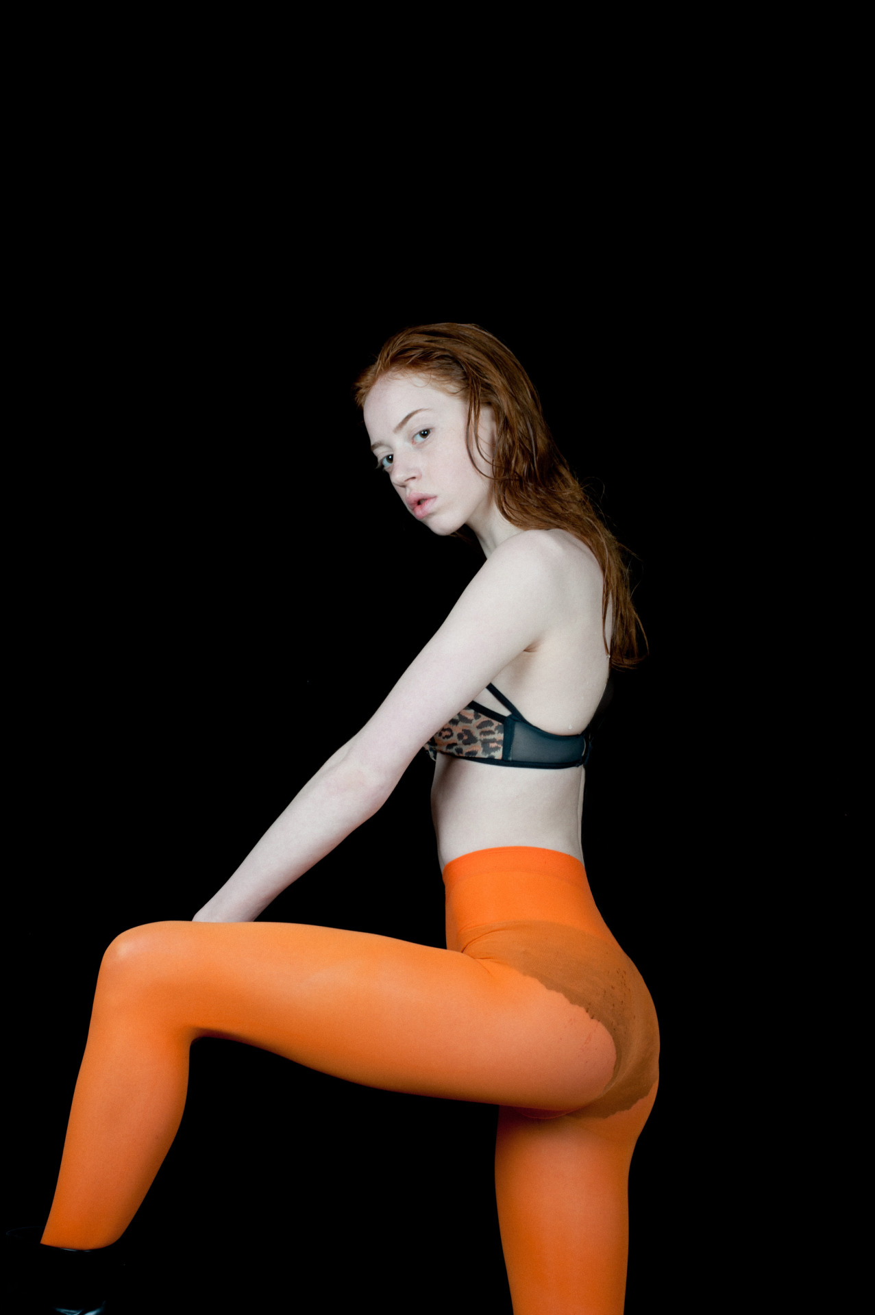 lily-newmark-topless-5 Lily-Newmark-Topless-5
