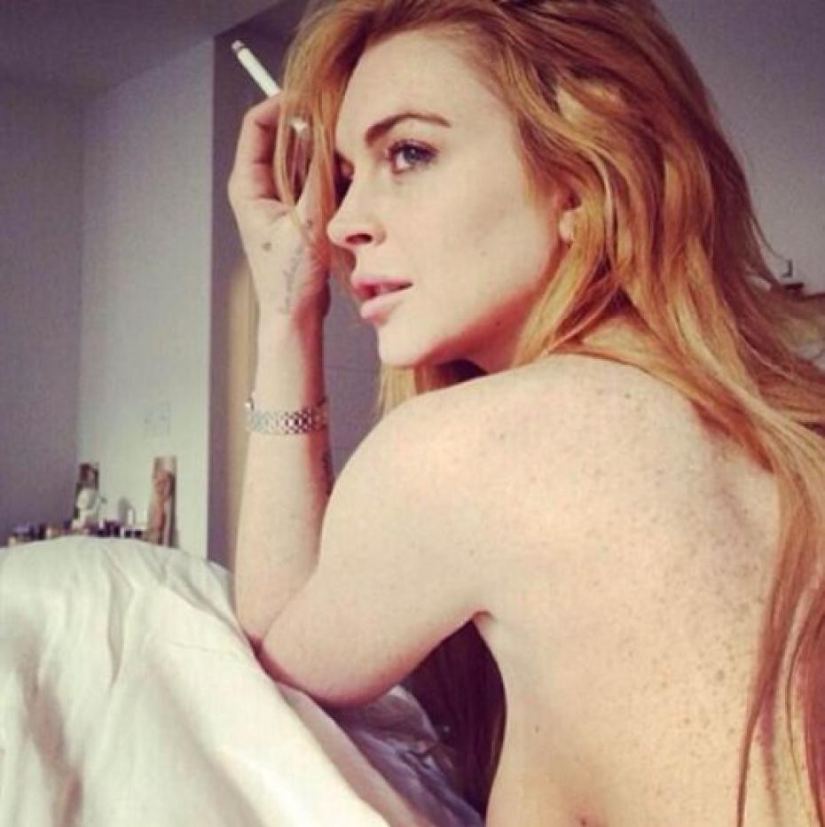 lindsay-lohan-topless-sexy-21 Lindsay Lohan Sexy