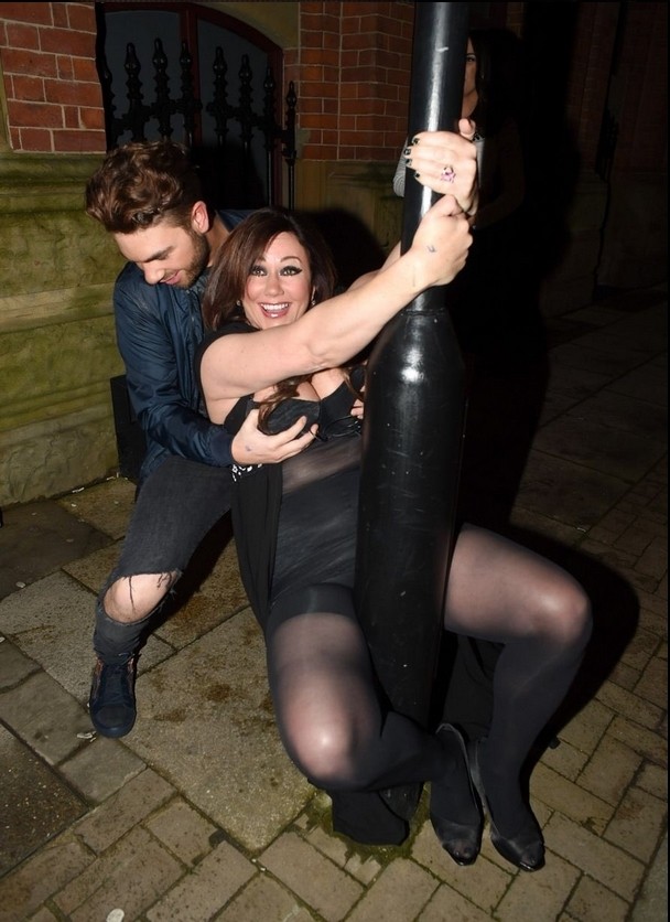 lisa-appleton-sexy-1 Lisa Appleton Pole Dance