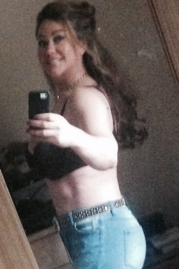 lisa-appleton-sexy-11 Lisa Appleton Sexy Selfie
