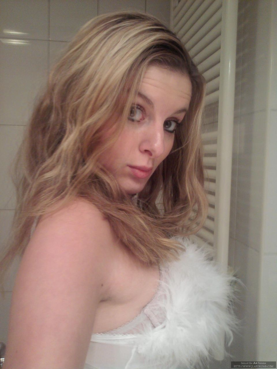 lisa-kelly-naked-11 Lisa-Kelly-Naked-11