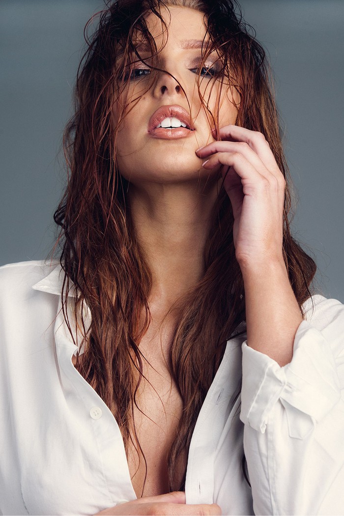 lissy-cunningham-sexy-topless-3 Lissy-Cunningham-Sexy-Topless-3