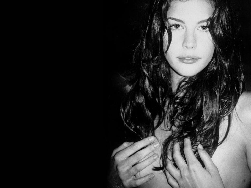 Liv Tyler Hot