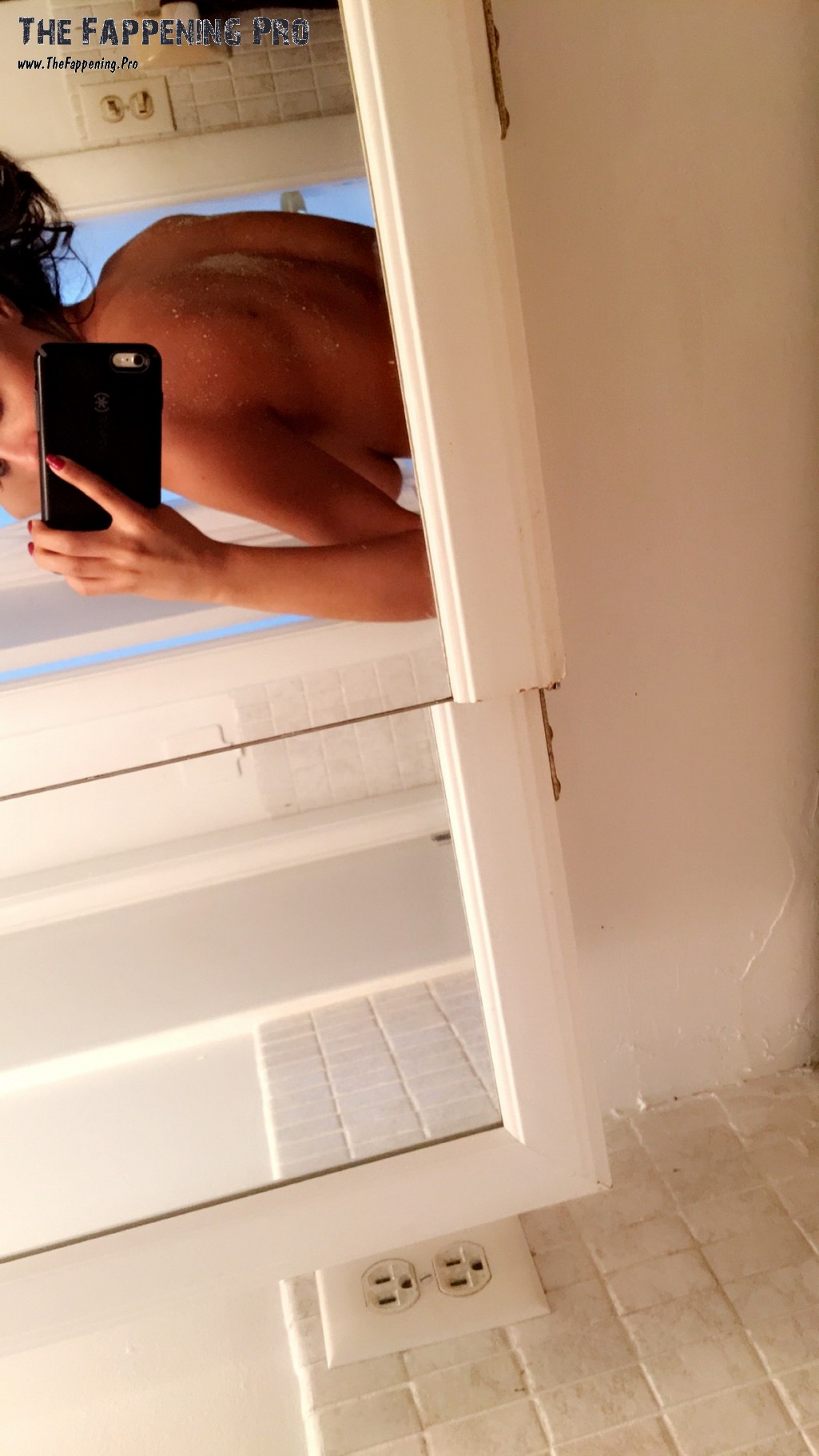 mikaela-hoover-nude-thefappening-cfd-66 mikaela hoover nude thefappening cfd 66