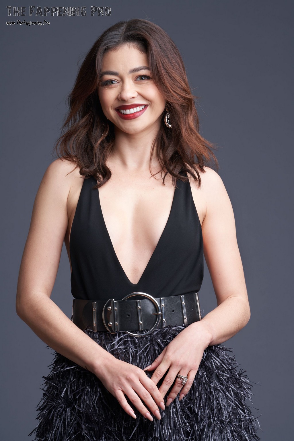 sarah-hyland-sexy-thefappening-cfd-4 Sarah Hyland Deep Cleavage Tits