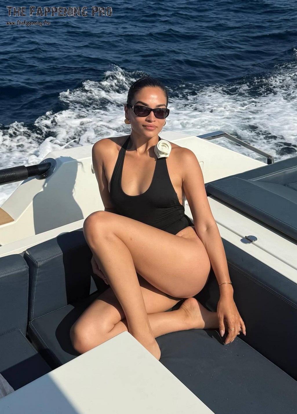 shanina-shaik-sexy-thefappening-cfd-2 Shanina Shaik Sexy In A Bikini