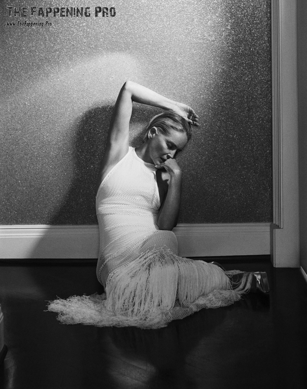 sharon-stone-nudity-thefappening-cfd-7 Sharon Stone Pokies
