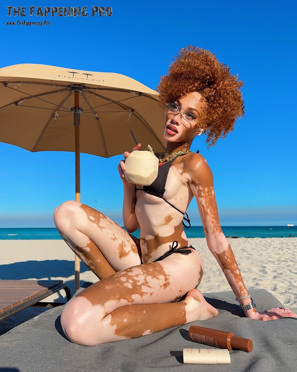 Winnie Harlow Bareback