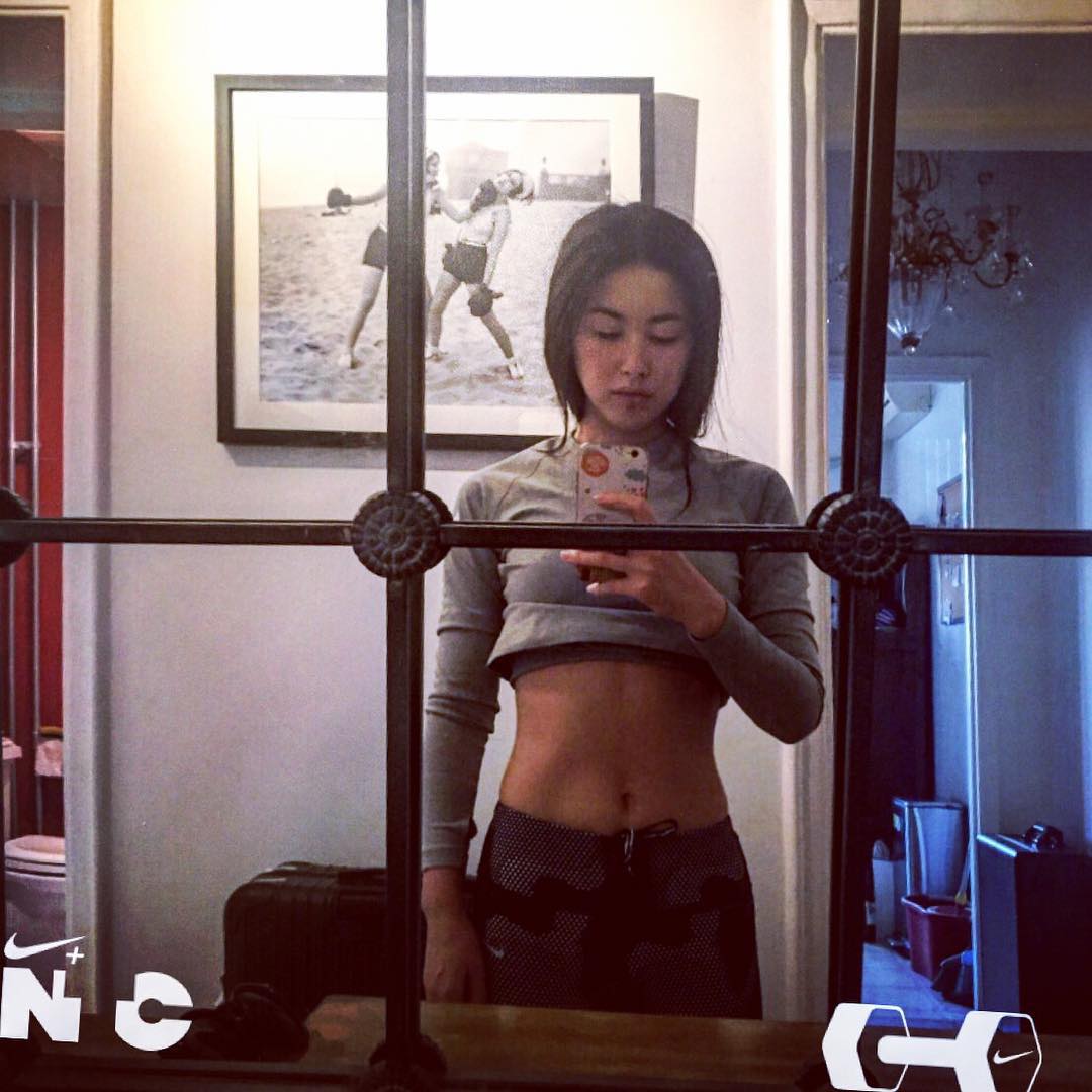 Zhu-Zhu-Topless-1