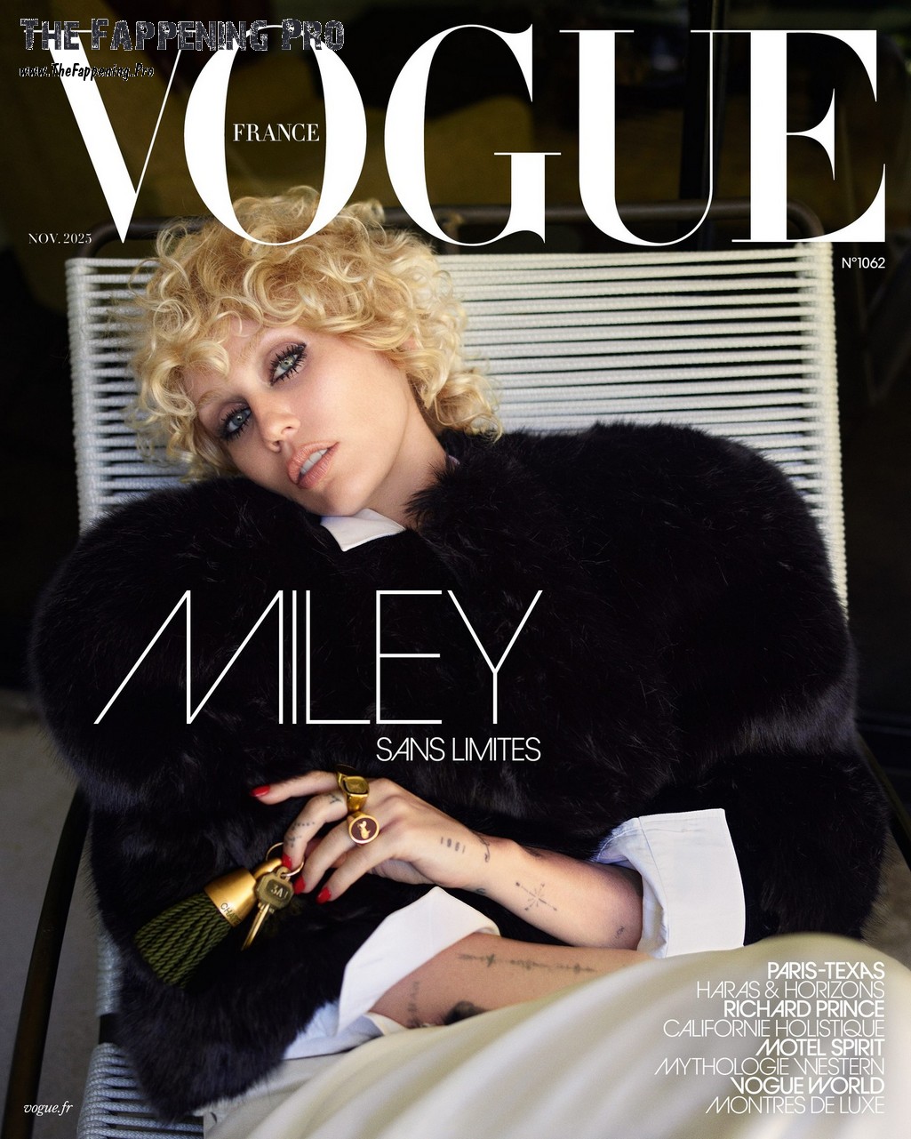 miley-cyrus-nude-thefappeningpro-1 miley cyrus nude thefappeningpro 1