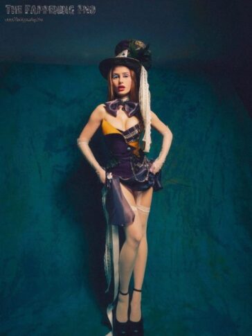 Madelaine Petsch Sexy Queen Of Hearts On Halloween 2025 (9 Photos) 27 Madelaine Petsch Sexy TheFappeningPro 7 624x832 1