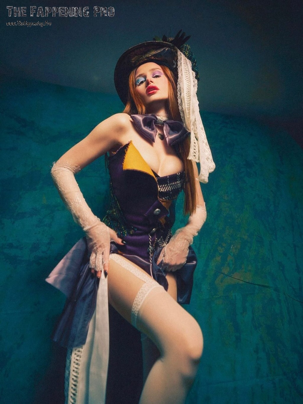 madelaine-petsch-sexy-thefappeningpro-4 Madelaine Petsch White Stockings In Halloween 2025