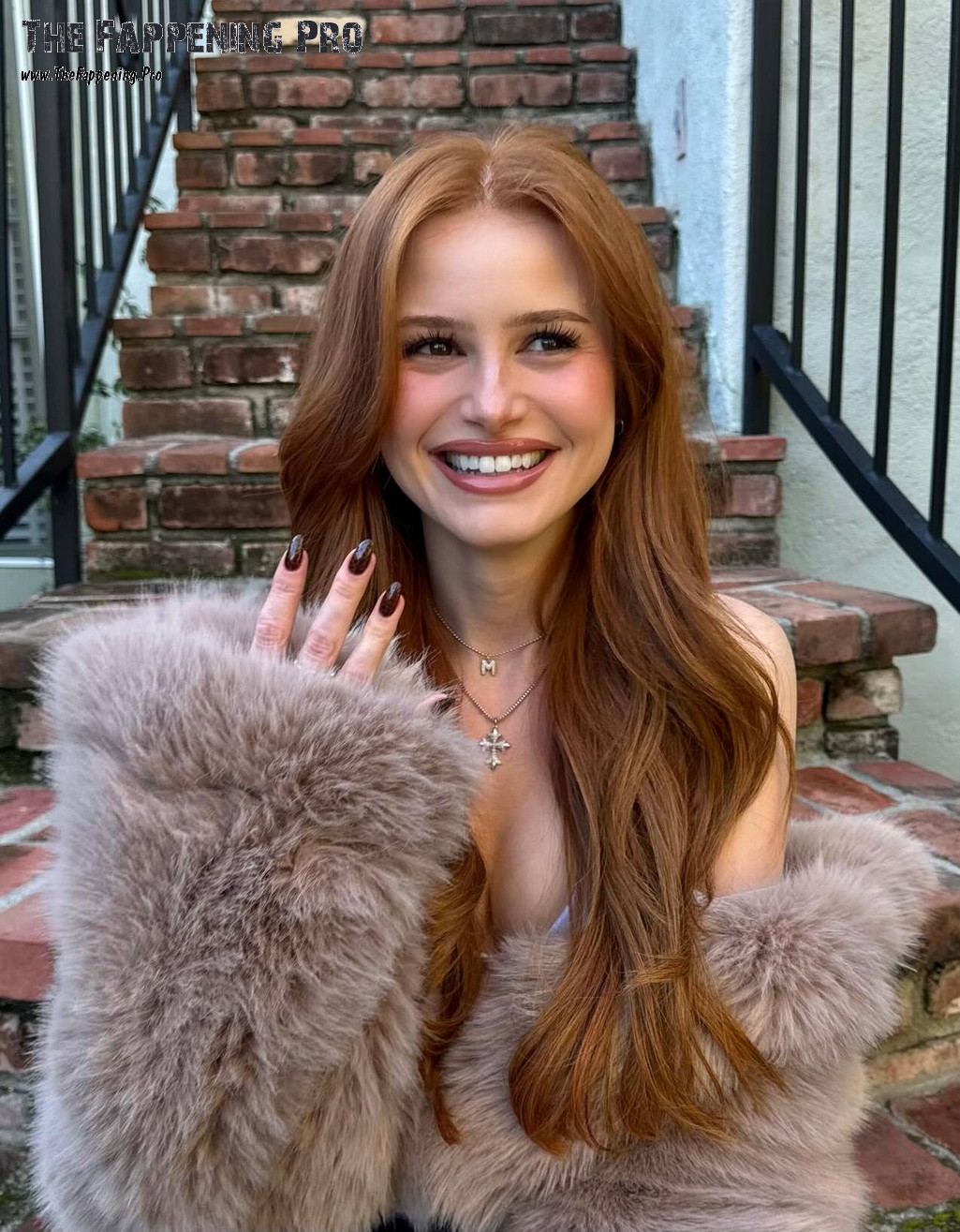 madelaine-petsch-sexy-thefappening-cfd-3 madelaine petsch sexy thefappening cfd 3